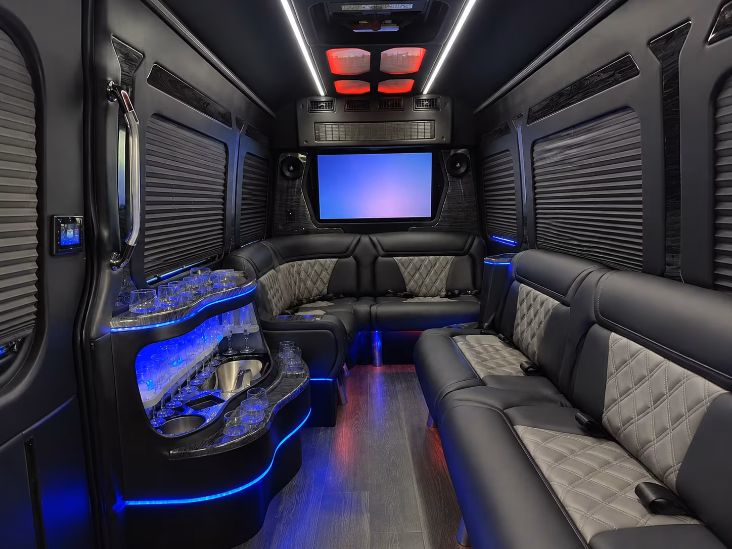 anaheim 30 passenger party bus