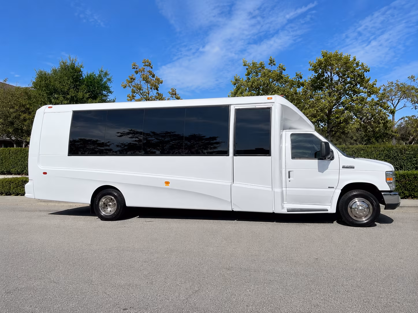 anaheim sporting event transportation